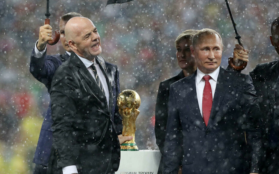 Ukraine : l’équipe russe de football devra jouer sous drapeau neutre, ses matchs à domicile délocalisés