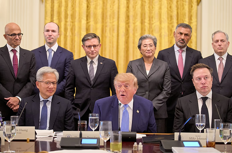 Les géants de l'IA signent à la Maison-Blanche un accord 
