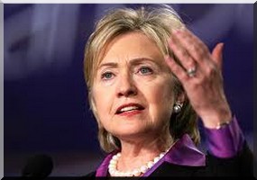 Libye: Clinton évoque un lien entre Aqmi et l'attaque de l'ambassade américaine