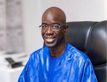 Le prix Yidan 2025 récompense Mamadou Amadou Ly pour ses modèles éducatifs bilingues et inclusifs novateurs