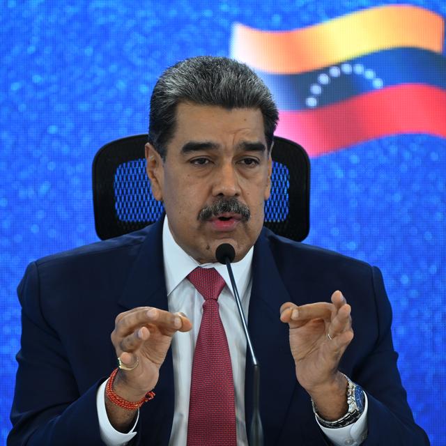 Vénézuela : la Suisse bloque les avoirs de Maduro