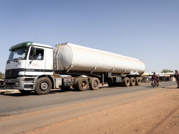 Crise du carburant au Mali : plus d’une centaine de jihadistes présumés libérés contre le passage des convois