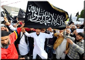  Tunisie: des salafistes armés dans le quartier touché par les violences 