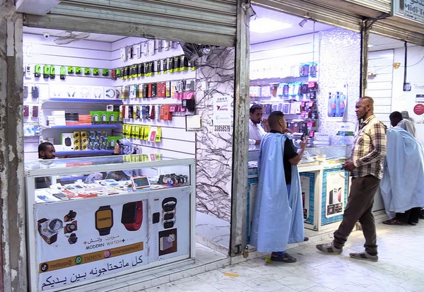 Vidéo. Nouakchott. Taxes sur les téléphones: «C’est trop et pas normal», l’appel des revendeurs au gouvernement 
